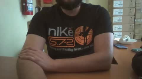 Snapshot of astro_boy_01 chatting on 12/13/25, 07:53 astro_boy_01 online show from 12/13/25, 07:53