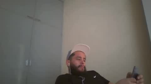 Snapshot of astro_boy_01 chatting on 05/16/26, 07:34 astro_boy_01 online show from 05/16/26, 07:34