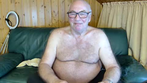 asusandy online show from 02/06/25, 01:10