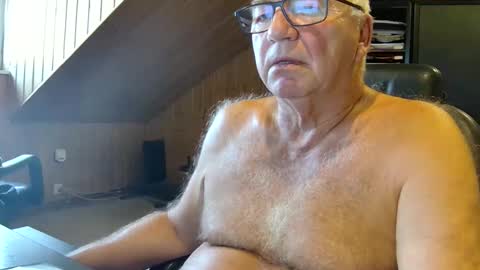 asusandy online show from 09/08/25, 04:50