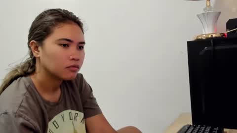 asuzaka27 online show from 04/27/26, 04:32