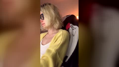 asya_new online show from 12/21/25, 04:52