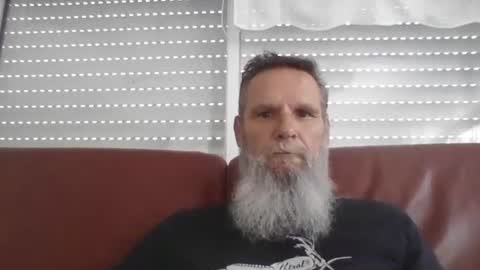 Snapshot of atatanka chatting on 08/09/26, 09:25 atatanka online show from 08/09/26, 09:25