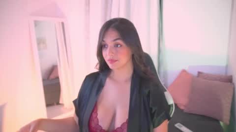 atena676 online show from 12/16/25, 12:59