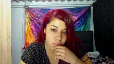 Snapshot of atena_messy chatting on 09/15/25, 02:44 atena messy online show from 09/15/25, 02:44