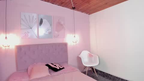 Snapshot of atenajb chatting on 09/30/25, 04:50 ATENA online show from 09/30/25, 04:50