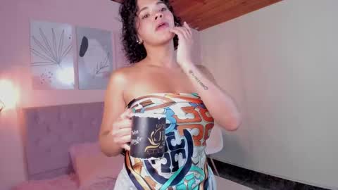 Snapshot of atenajb chatting on 10/07/25, 03:58 ATENA online show from 10/07/25, 03:58