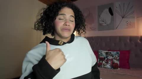 Snapshot of atenajb chatting on 11/23/25, 06:57 ATENA online show from 11/23/25, 06:57