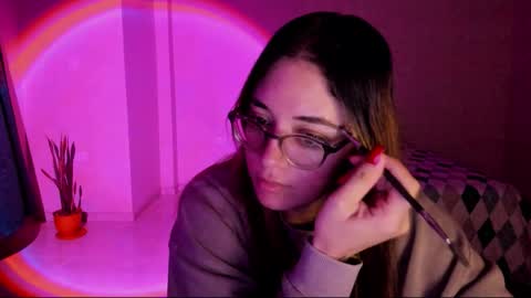 atenas online show from 11/20/25, 09:20