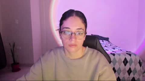 atenas online show from 11/21/25, 09:30