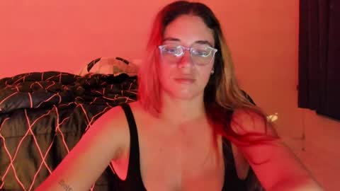 Snapshot of atenas__05 chatting on 05/08/26, 09:25 atenas online show from 05/08/26, 09:25