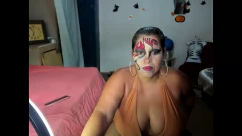atenea412929 online show from 10/21/25, 07:47