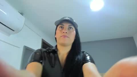 Atenea online show from 10/25/25, 11:40