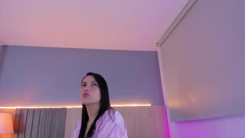 Atenea online show from 03/25/26, 11:38