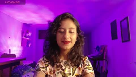 Snapshot of atenea_dragon__ chatting on 12/03/25, 02:30 Atenea online show from 12/03/25, 02:30