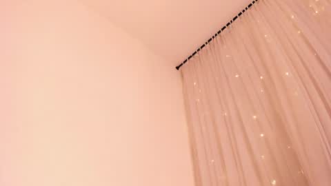 Snapshot of atenea_lux chatting on 06/10/26, 06:56 atenea lux online show from 06/10/26, 06:56