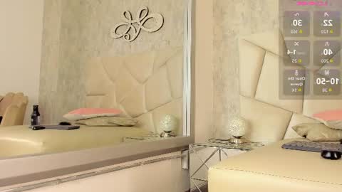Snapshot of atenea_lux chatting on 06/12/26, 04:11 atenea lux online show from 06/12/26, 04:11