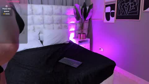 atenea velle online show from 04/01/26, 01:23