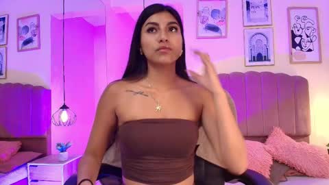 ateneaaa_ online show from 02/02/26, 07:34