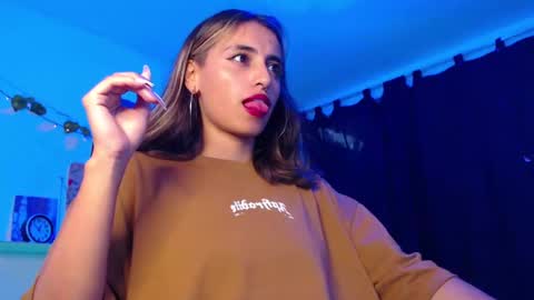 Snapshot of ateneasairce chatting on 12/28/24, 07:54 Atenea online show from 12/28/24, 07:54