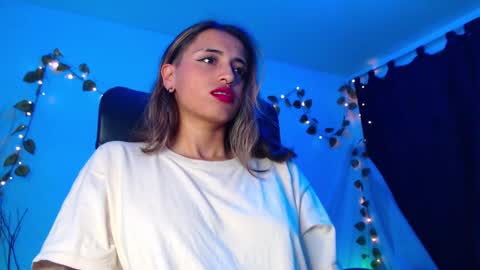 Snapshot of ateneasairce chatting on 01/16/25, 11:16 Atenea online show from 01/16/25, 11:16