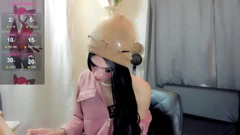 ateneataylor online show from 10/22/25, 02:12