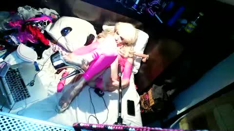 Snapshot of athenaatiya chatting on 02/10/25, 12:50 Sissy Athena online show from 02/10/25, 12:50