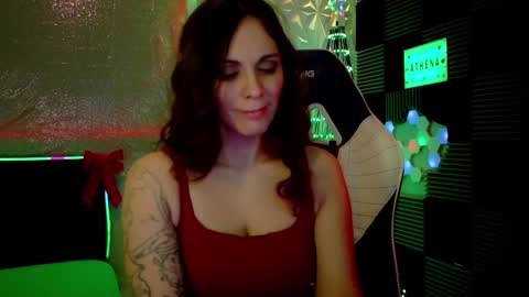 Snapshot of athenaautumn chatting on 12/14/24, 04:34 Athena Autumn online show from 12/14/24, 04:34