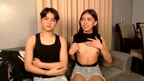 Snapshot of athenaheart chatting on 01/21/25, 12:39 Ady online show from 01/21/25, 12:39