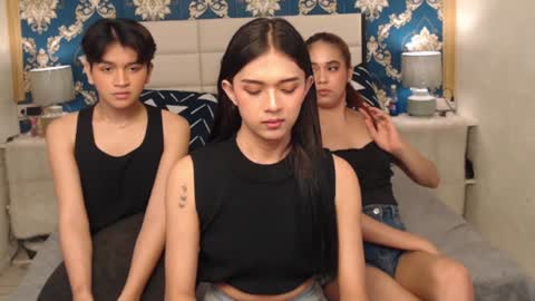 Snapshot of athenaheart chatting on 01/22/25, 11:12 Ady online show from 01/22/25, 11:12