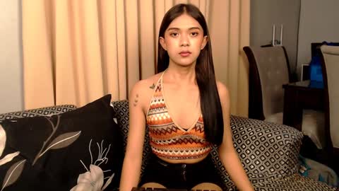 Snapshot of athenaheart chatting on 01/23/25, 11:26 Ady online show from 01/23/25, 11:26