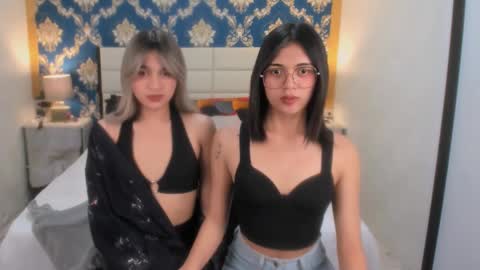 Snapshot of athenaheart chatting on 02/15/25, 05:09 Ady online show from 02/15/25, 05:09