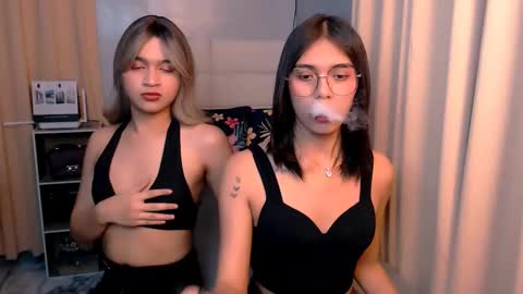 Snapshot of athenaheart chatting on 02/16/25, 04:42 Ady online show from 02/16/25, 04:42