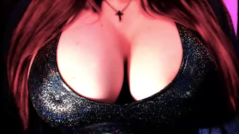 Snapshot of athenamatrix chatting on 11/28/25, 04:48 Athena formerly loverinsecret online show from 11/28/25, 04:48