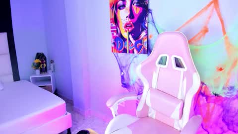 Snapshot of athenea__fox chatting on 11/03/25, 11:44 athenea__fox online show from 11/03/25, 11:44