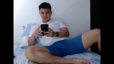 Robin online show from 10/04/25, 06:50