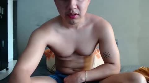 Robin online show from 01/19/26, 04:11