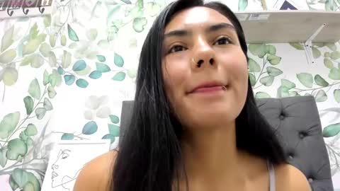 Atilana Diaz online show from 10/06/25, 03:53