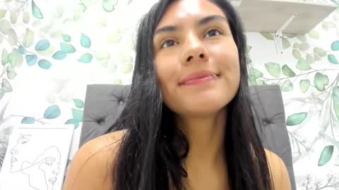 Atilana Diaz online show from 10/21/25, 04:19