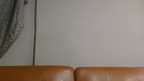 AtirahCali online show from 09/27/25, 06:24