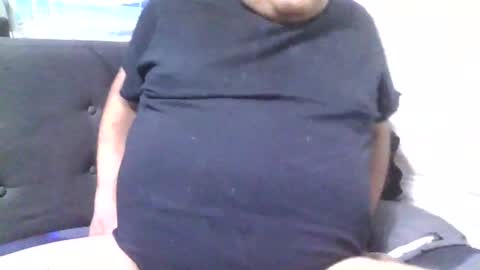 Snapshot of atr2424293280 chatting on 11/16/25, 12:22 A online show from 11/16/25, 12:22