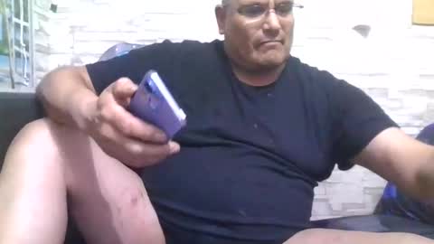 Snapshot of atr2424293280 chatting on 11/19/25, 04:29 A online show from 11/19/25, 04:29