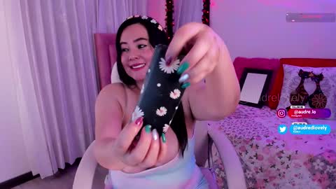 Snapshot of audredlovely chatting on 09/20/25, 02:34 Andrea online show from 09/20/25, 02:34