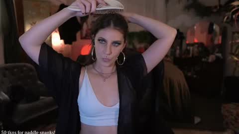 Audrey online show from 02/18/25, 05:09