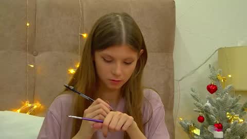 Audrey online show from 12/21/24, 09:44