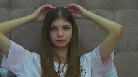 Audrey online show from 02/08/25, 05:39