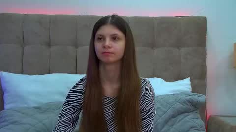 Audrey online show from 02/19/25, 06:22