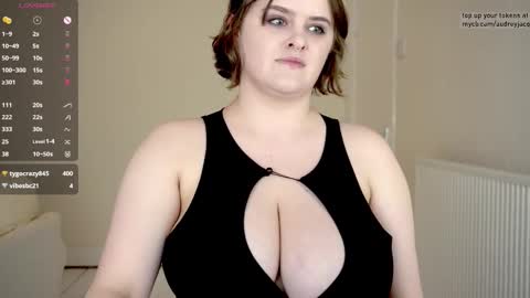 Audrey Jacq online show from 10/11/25, 03:21