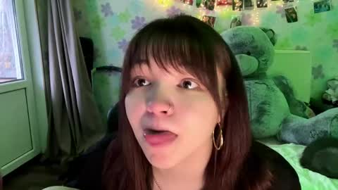 Mary online show from 04/23/26, 01:24