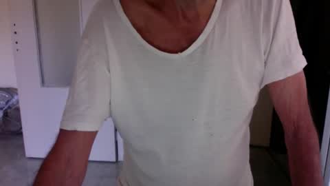 auguste688483 online show from 01/07/26, 09:56